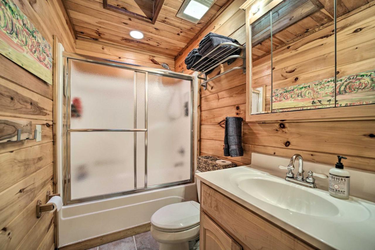 Highlands Cabin On Buck Creek About 8 Mi To Town! Екстер'єр фото